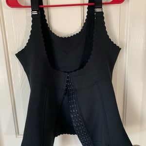Women’s waist trainer